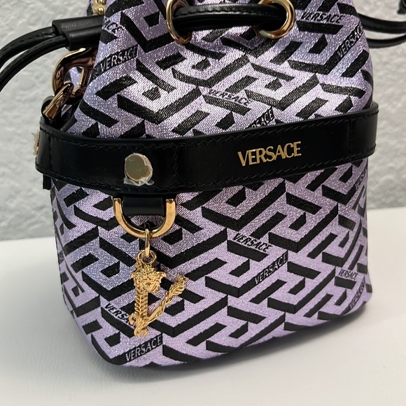 SALE! Versace La Greca Virtus metallic monogram bucket leather crossbody bag NEW - Picture 10 of 12
